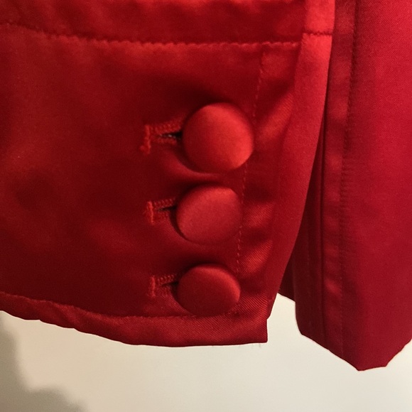 Dennis by Dennis Basso Women’s Red Spring Coat Size Large Festive color, EUC. - Picture 7 of 17